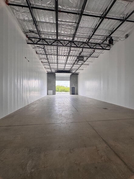 More Photos Of 4949 N Loop 1604 W, San Antonio Unknown For Lease