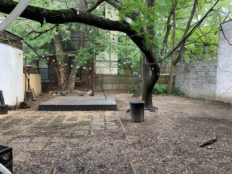 More Photos Of 527 Nostrand Ave, Brooklyn Storefront Retail Residential For Lease