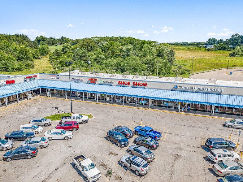 More Photos Of 2850 Maysville Pike, Zanesville Unknown For Lease