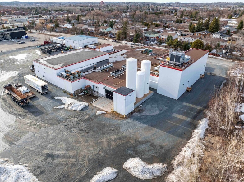 Primary Photo Of 500 Barrydowne Rd, Sudbury Manufacturing For Sale