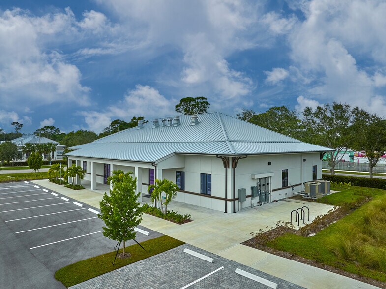 More Photos Of 5595 SE Grouper, Stuart Medical For Lease