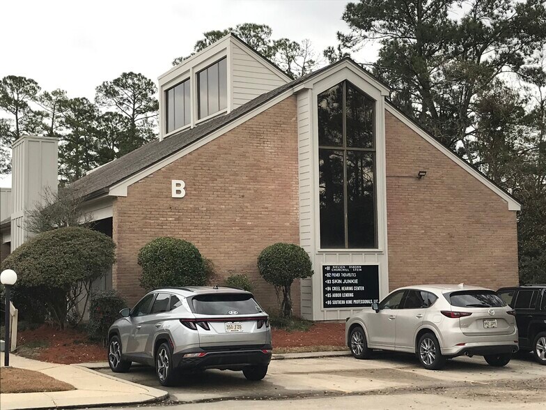 More Photos Of 5001 Highway 190 East Service Rd, Covington Office For Sale