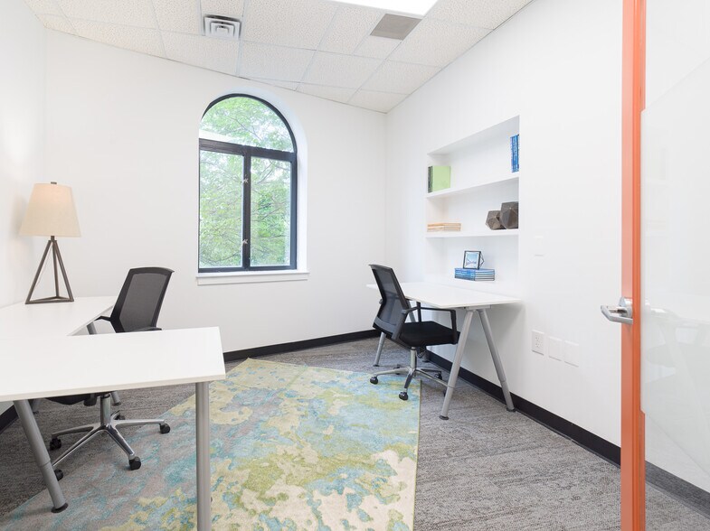 More Photos Of 11 S 12th St, Richmond Coworking Space