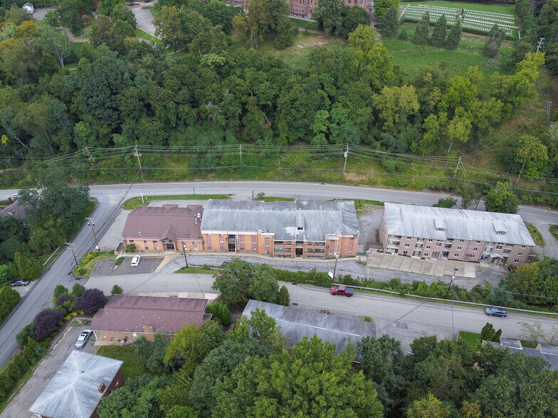 More Photos Of 203 Hugel Dr, Pittsburgh Apartments For Sale