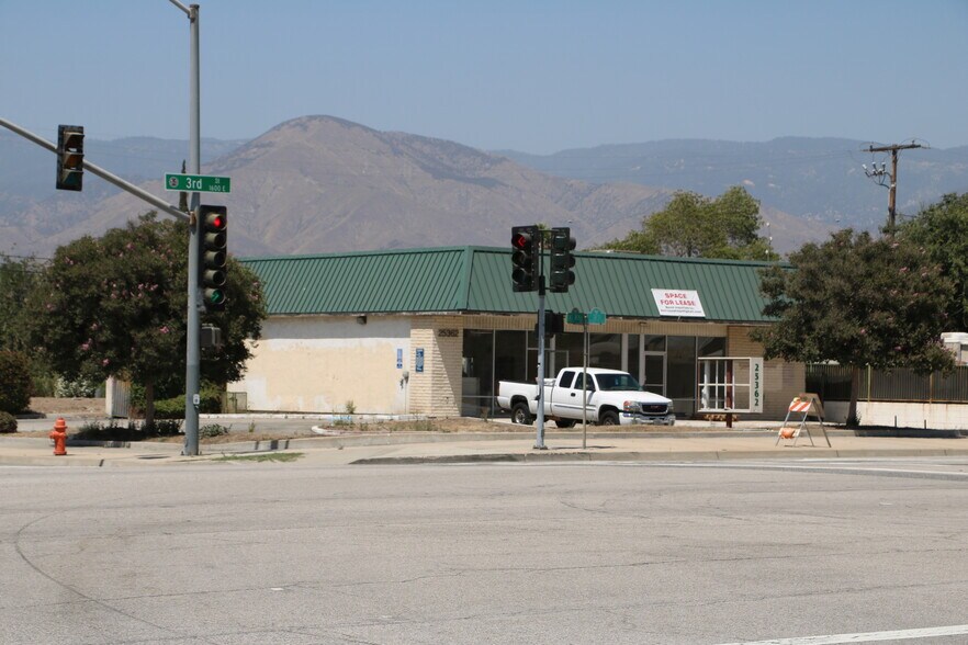 More Photos Of 25362 E 3rd St, San Bernardino Freestanding For Lease