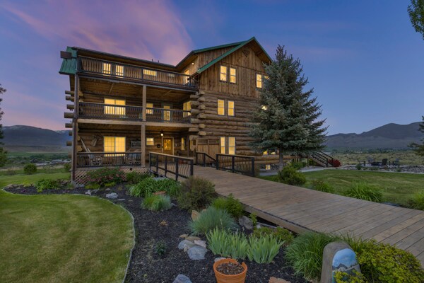 Primary Photo Of 13 Gott Ln, Salmon Hospitality For Sale