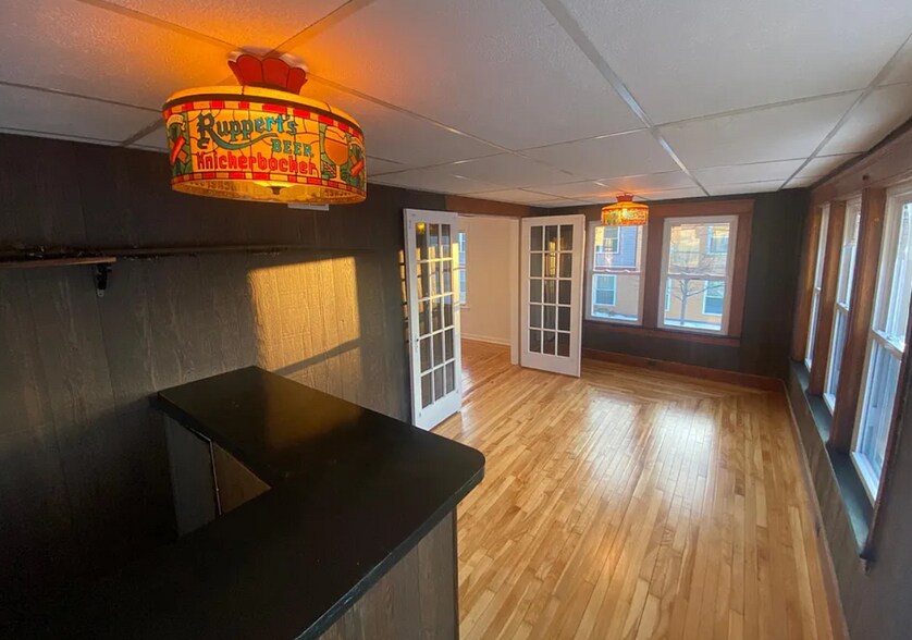 More Photos Of 139 Grand St, Worcester Storefront Retail Residential For Sale