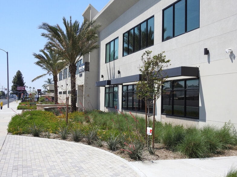 More Photos Of 25258 Redlands Blvd, Loma Linda Healthcare For Lease