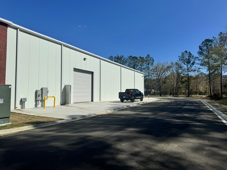 More Photos Of 763 US-80 Hwy, Eden Light Distribution For Lease