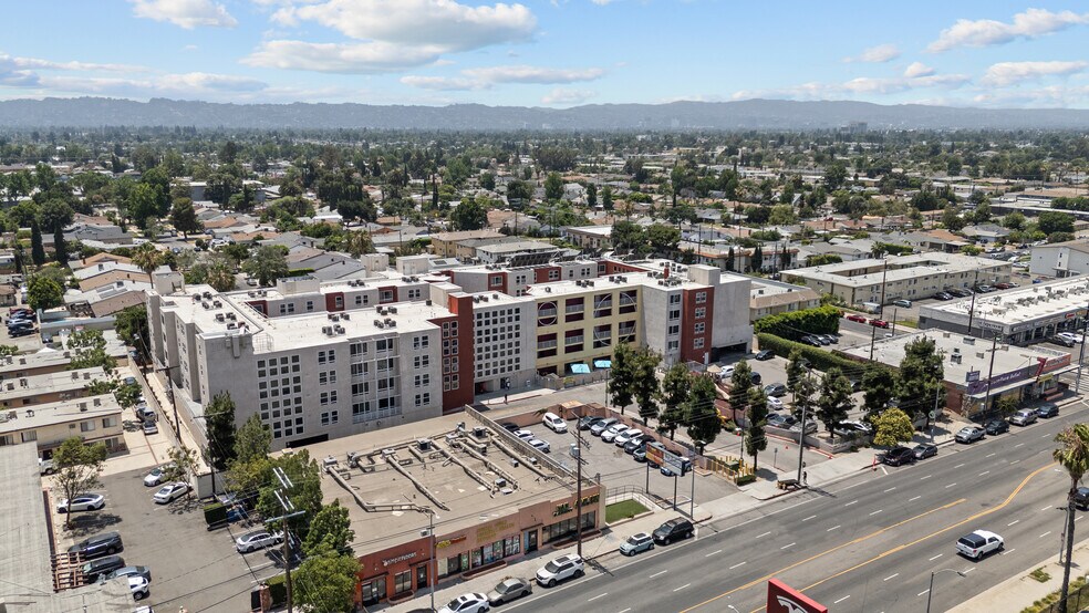 More Photos Of 13020-13026 Sherman Way, North Hollywood Freestanding For Sale