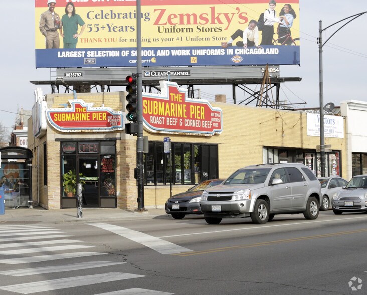 More Photos Of 4044 S Archer Ave, Chicago Restaurant For Sale