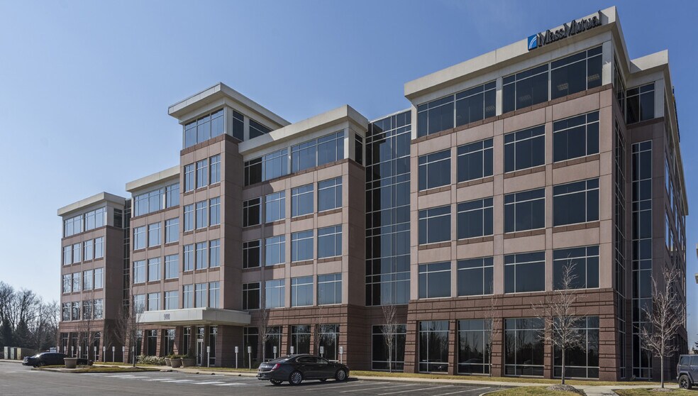 More Photos Of 900 E 96th St, Indianapolis Office For Lease