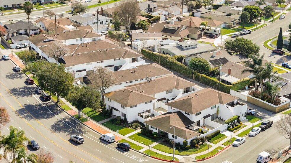 More Photos Of 4420-4446 Calle Mayor, Torrance Apartments For Sale