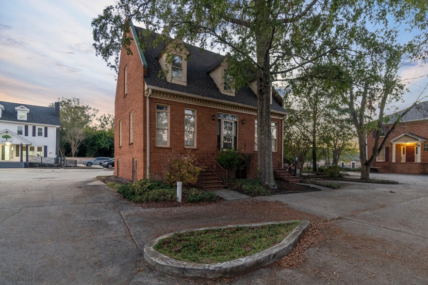 More Photos Of 540 St Andrews Rd, Columbia Office For Lease