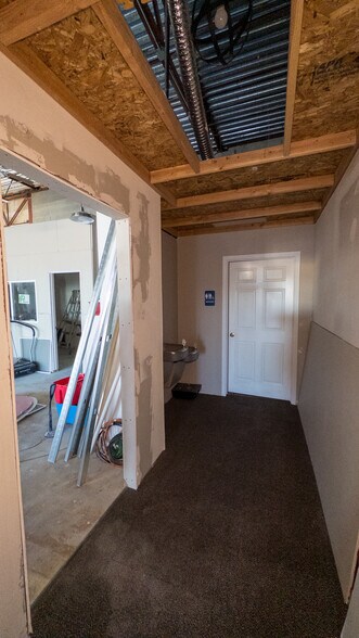 More Photos Of 4430-4438 S 900 E, Salt Lake City Freestanding For Lease
