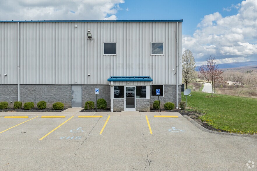 More Photos Of 301 Laurel View Dr, Smithfield Warehouse For Sale