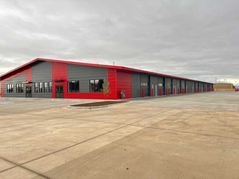 More Photos Of 2000 S 15th St, Laramie Industrial For Sale