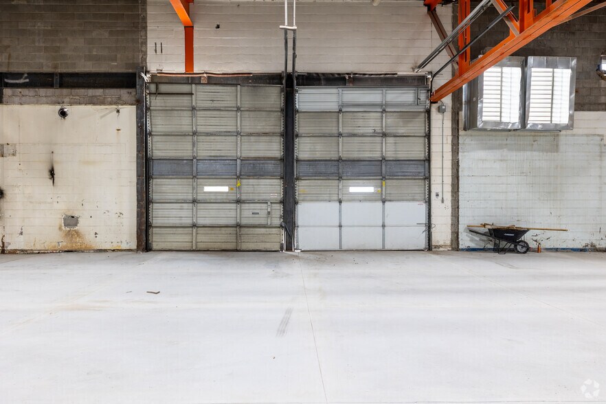 More Photos Of 450 25th St, Greeley Manufacturing For Sale