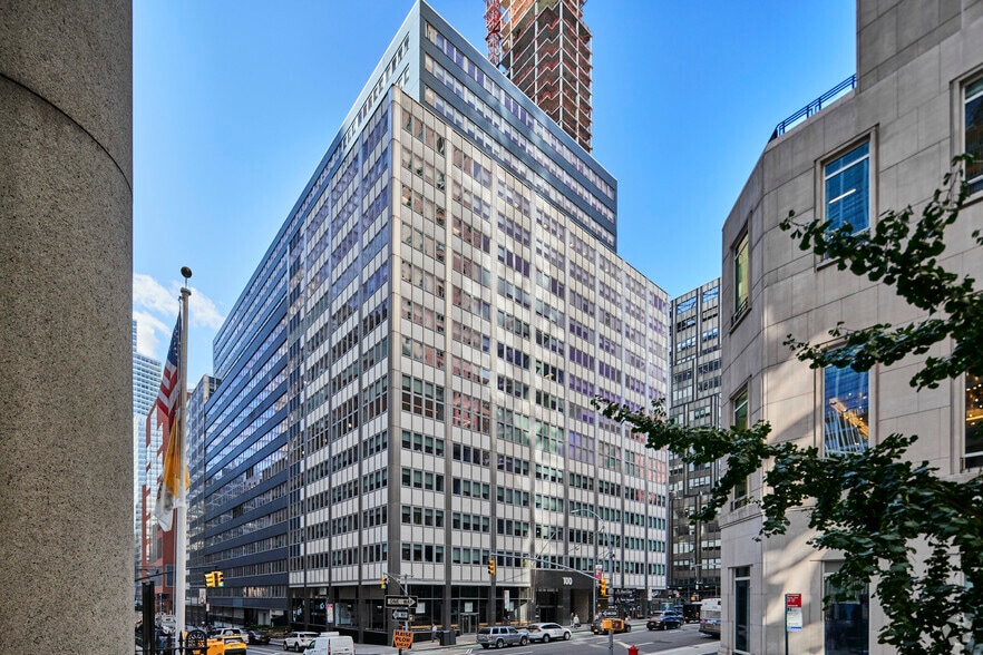 More Photos Of 100 Church St, New York Office For Lease