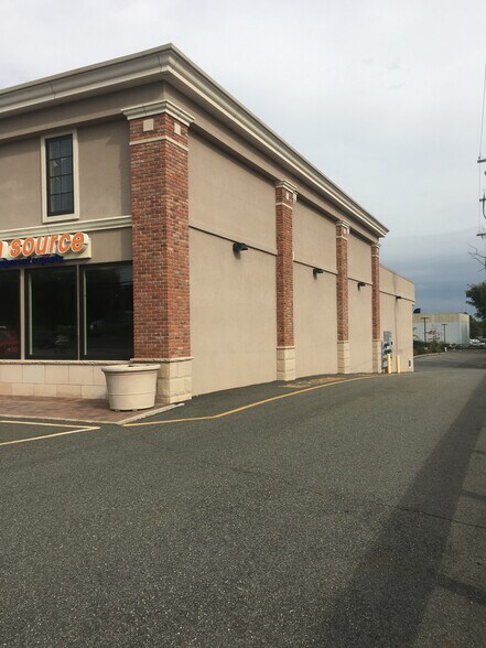 More Photos Of 110 State Route 10, East Hanover Freestanding For Lease