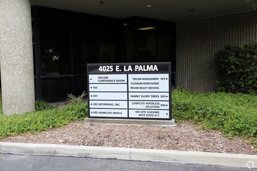 More Photos Of 4025 E La Palma Ave, Anaheim Office For Lease