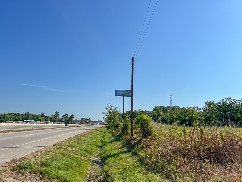 More Photos Of 0 US Highway 59, New Caney Land For Sale
