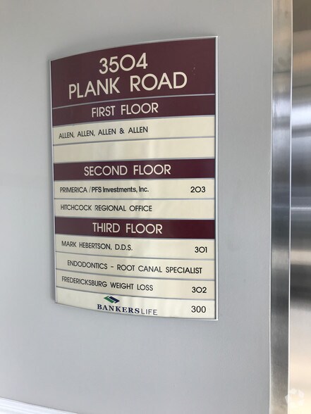 More Photos Of 3504 Plank Rd, Fredericksburg Office For Lease