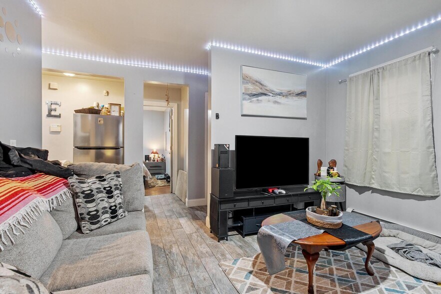 More Photos Of 22 Goddard St, Southbridge Apartments For Sale