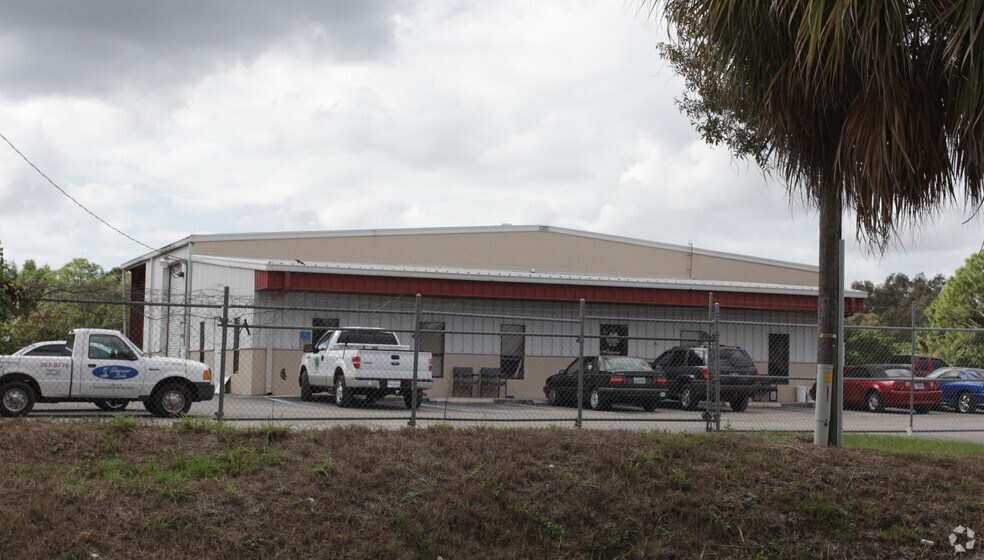 More Photos Of 16340 Old US Highway 41, Fort Myers Warehouse For Sale