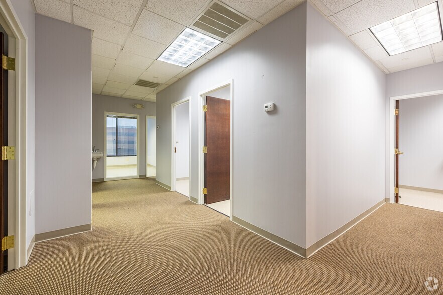 More Photos Of 603 Pilot House Dr, Newport News Office For Lease