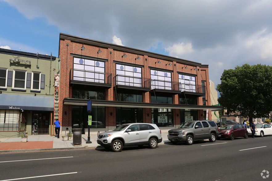 Primary Photo Of 1442 Pennsylvania Ave SE, Washington General Retail For Lease