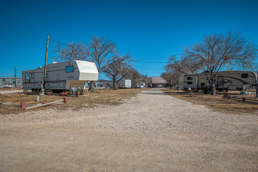 More Photos Of 9685 US 90 hwy, Del Rio Manufactured Housing Mobile Home Park For Sale