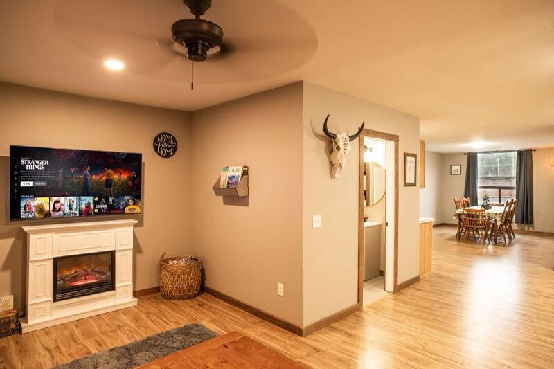 More Photos Of 152 Johnson Ave, Orofino Bar For Sale