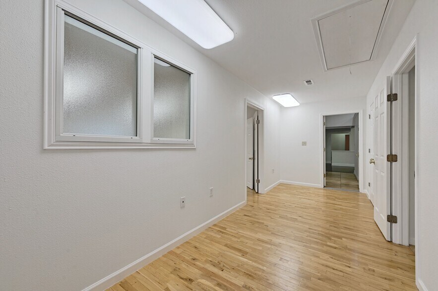 More Photos Of 13810 Fm 1826, Austin Office Residential For Sale