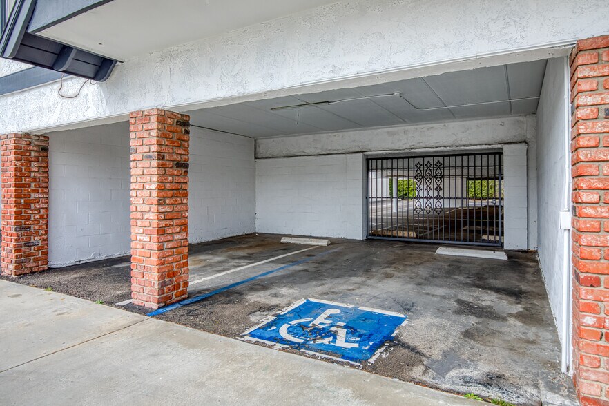 More Photos Of 8311 Westminster Blvd, Westminster Medical For Lease