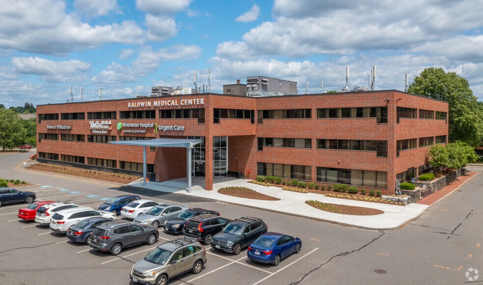 More Photos Of 12 Alfred St, Woburn Unknown For Lease