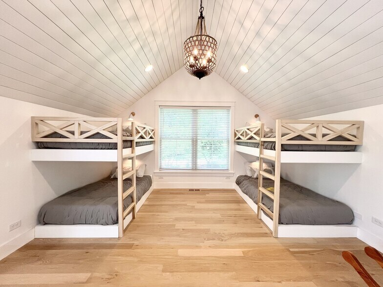 More Photos Of 204 Country Commons Rd, Trout Valley Lodge Meeting Hall For Sale