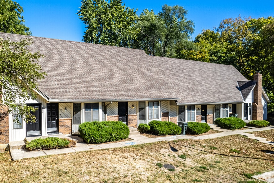 More Photos Of 9730-9768 Locust St, Kansas City Apartments For Sale