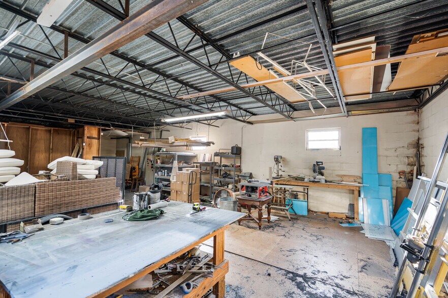 More Photos Of 107 E Polk Ave, Lake Wales General Retail For Sale