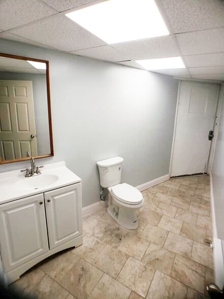 More Photos Of 23 Boston St, Boston Warehouse For Lease