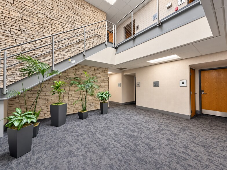 More Photos Of 6501 E Commerce Ave, Kansas City Office For Sale