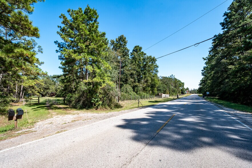 More Photos Of 11029 Crockett Martin Rd, Conroe Land For Sale