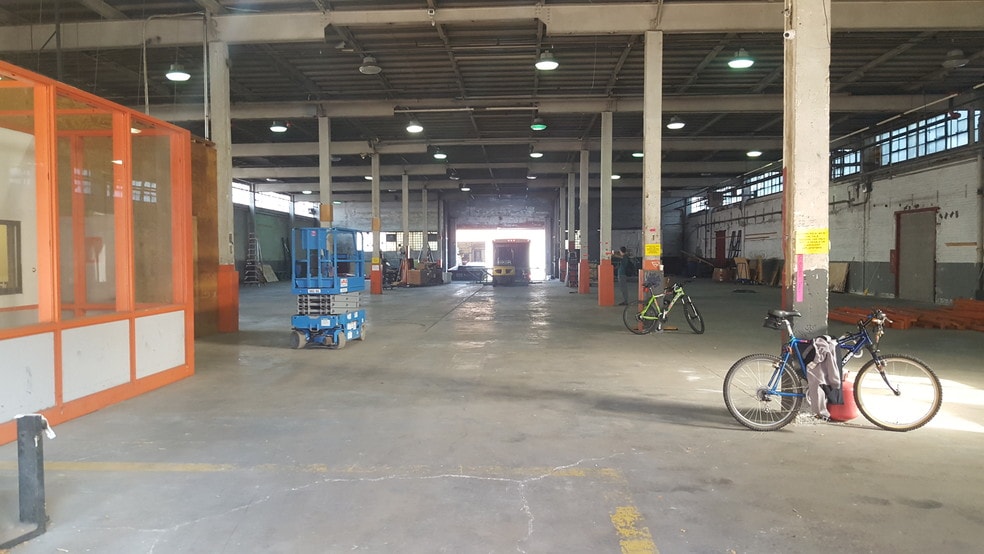 More Photos Of 57 Box St, Brooklyn Manufacturing For Lease