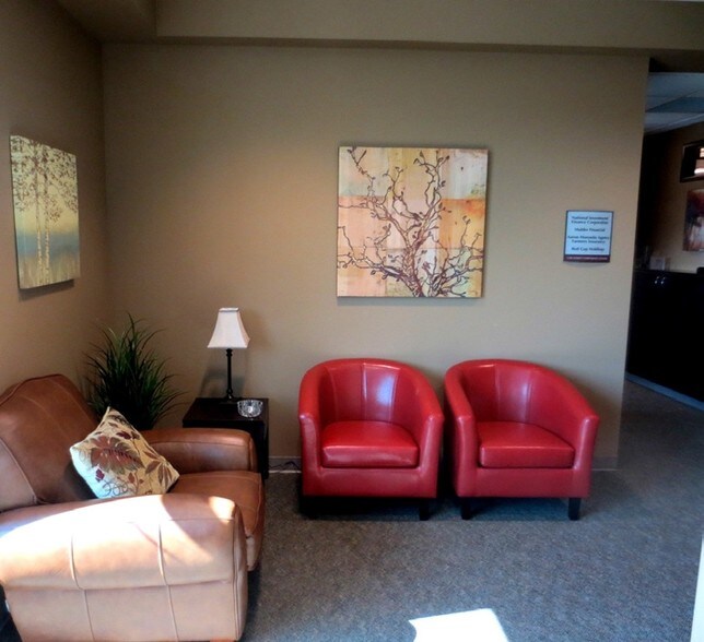 More Photos Of 300 W 15th St, Vancouver Office For Lease