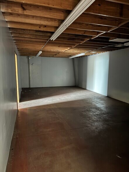 More Photos Of 1143 Airport Rd, Shelby Industrial For Lease