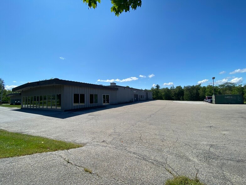 More Photos Of 112 Squires Rd, North Clarendon Auto Dealership For Sale