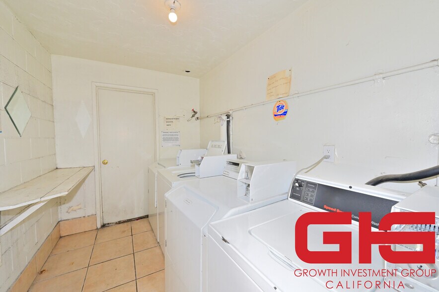 More Photos Of 570 N Madison Ave, Pasadena Apartments For Sale