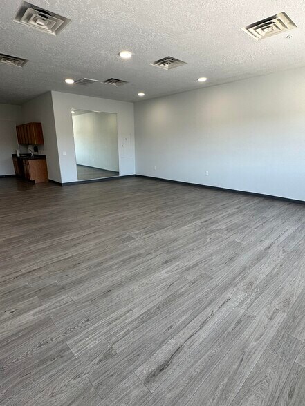 More Photos Of 4311 Sara Rd SE, Albuquerque Research And Development For Sale