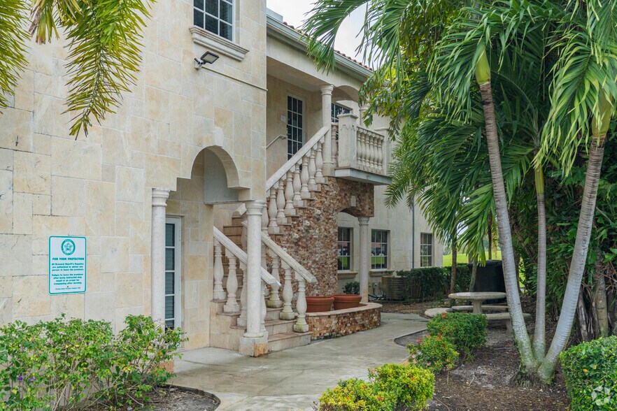 More Photos Of 555 S Pompano Pky, Pompano Beach Office For Lease