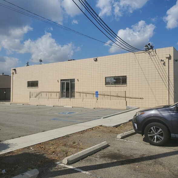 More Photos Of 4674 Brooks St, Montclair Warehouse For Lease